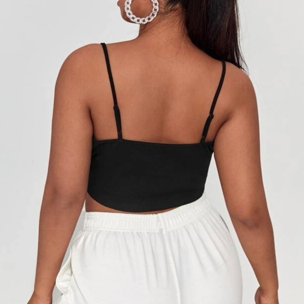 SHEIN Plus Asymmetrical Hem Solid Cami Triangle Tank Top 1X - Picture 2 of 7